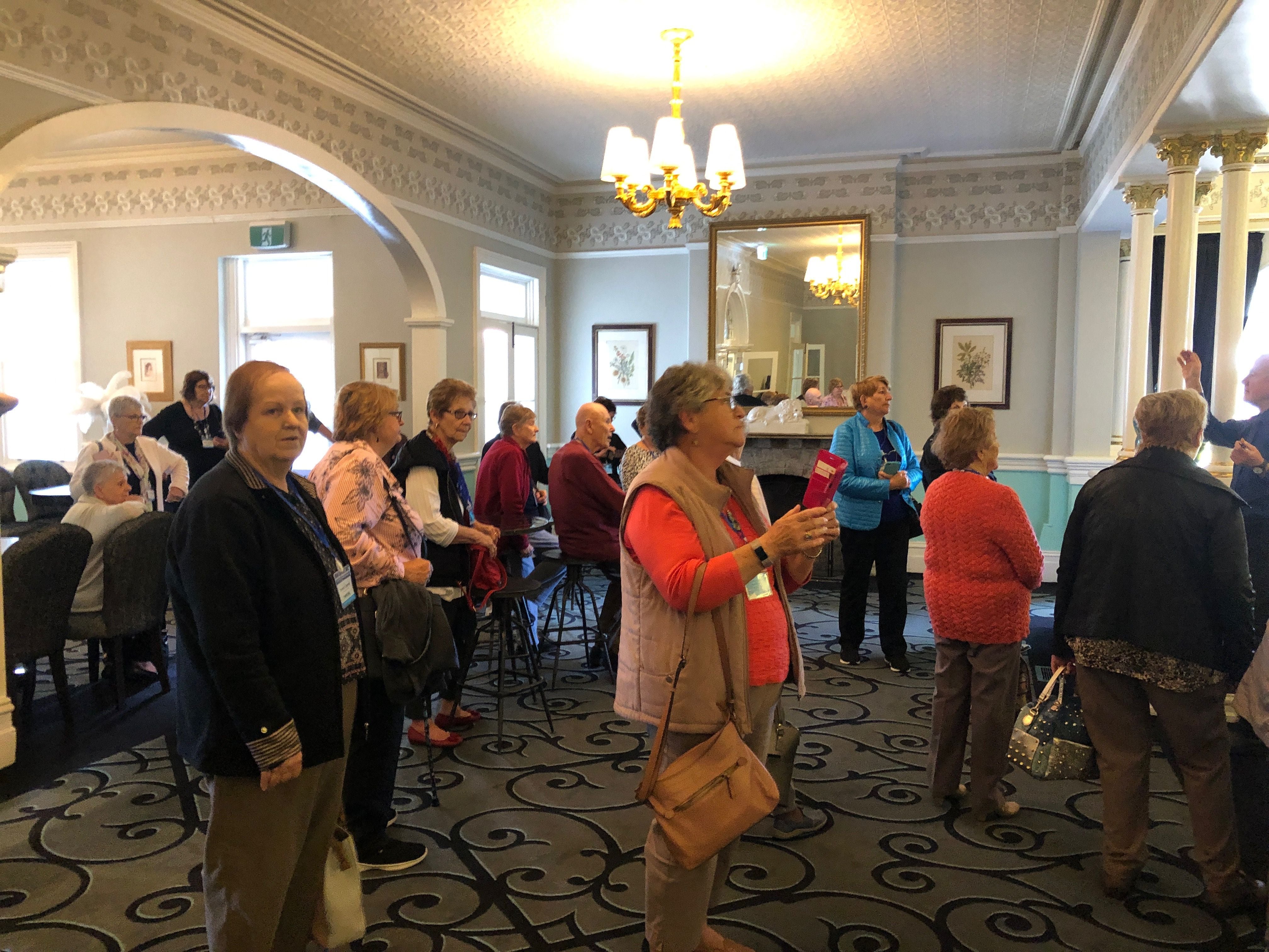 Hydro Majestic Public Day Tour Image -5da926761c7a8